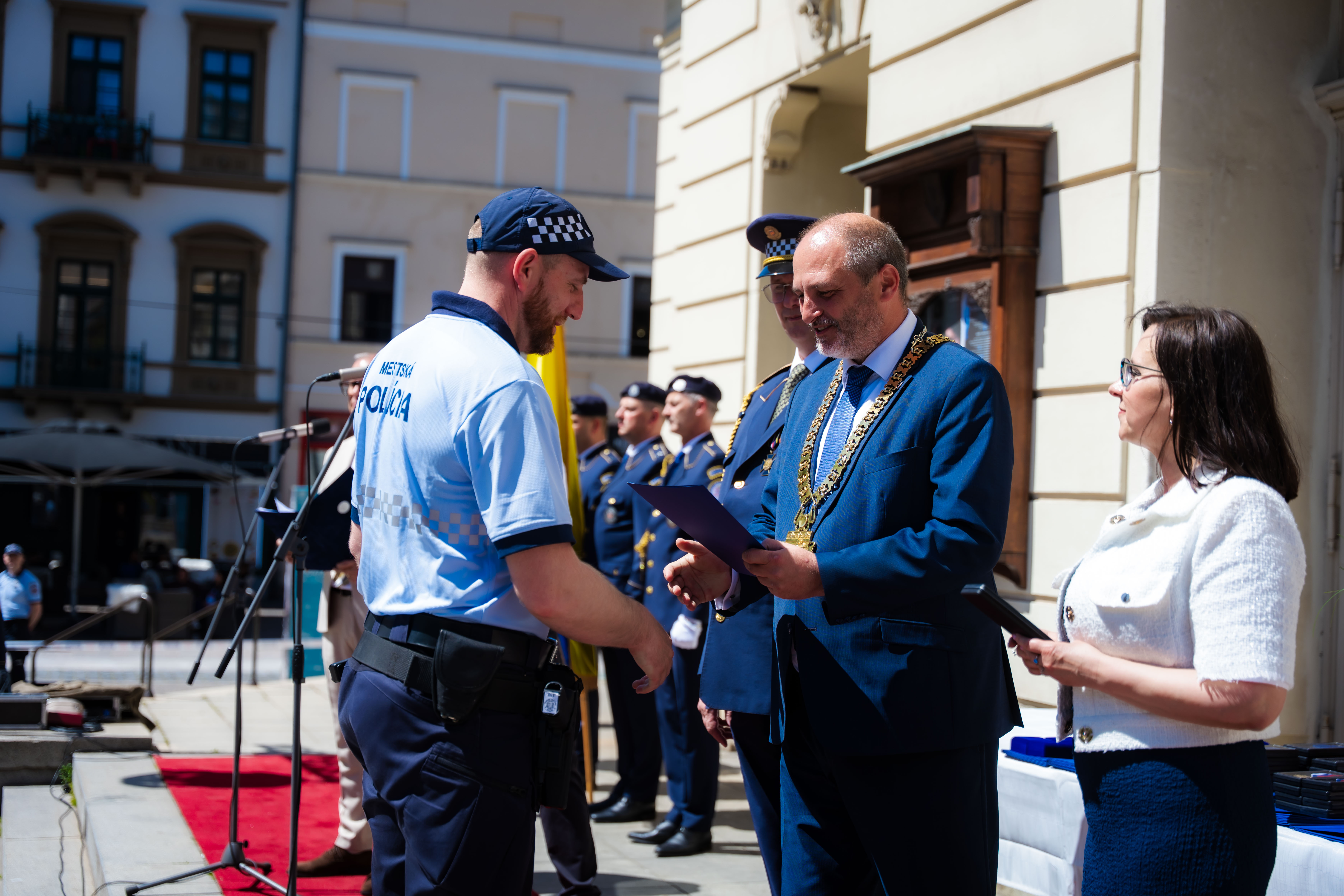 Slavnostne ocenovanie prislusnikov Mestskej policie mesta Kosice -1-36